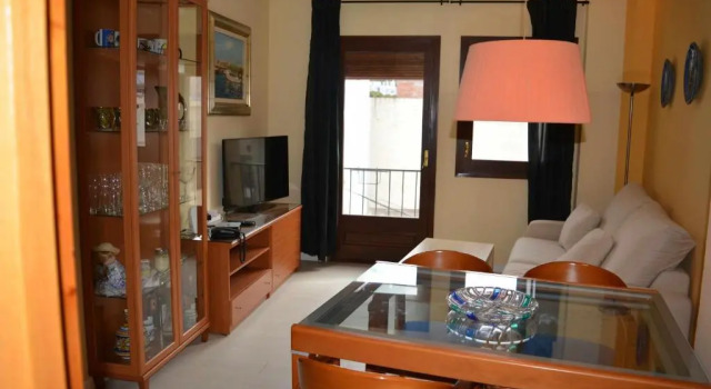 Apartamento Miquel 2 centro de Tossa de Mar 4 personas con wifi y parking
