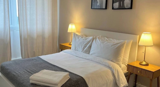 2-bed Apart in the Heart of Aberdeen, Забронировать Апартаменты/квартира Отели Абердина с парковкой, рядом с St Mary's Cathedral, Парковка