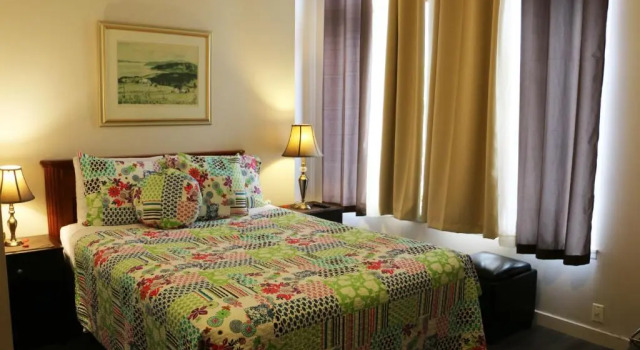 Номер Comfort Hotel Auberge Manoir Ville Marie