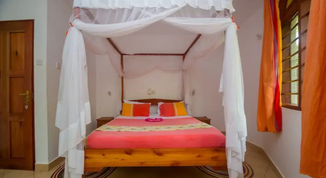 Africanhuts, Rezerwuj Willa Hotele w Coast Region ze śniadaniem, Śniadanie