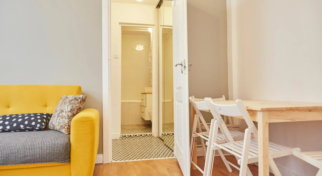 Lola’s apartament close to city center, Забронировать Апартаменты/квартира Бухарест Muntenia, рядом с Музей коллекций произведений искусства