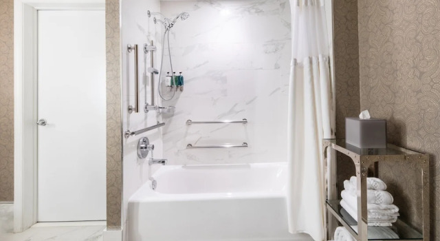 Четырёхместный номер Standard The Churchill Hotel Near Embassy Row