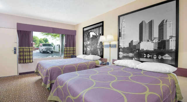Четырёхместный номер Standard Super 8 by Wyndham Ashland