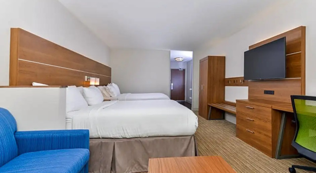 Четырёхместный люкс Holiday Inn Express & Suites - Ogallala by IHG