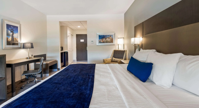 Двухместный люкс Best Western Plus Roland Inn & Suites