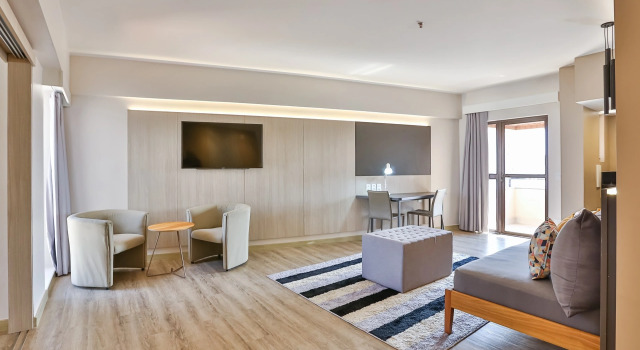SAN MARINO SUITES HOTEL By NOBILE, Забронировать Отель Отели Гояния по системе «всё включено», рядом с Pedro Ludovico Teixeira Museum, Всё включено