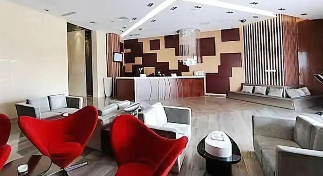 Fuzhou Fashion Hotel Taijiang Wanda, Rezerwuj Hotel Hotele w Mawei z parkingiem, Parking