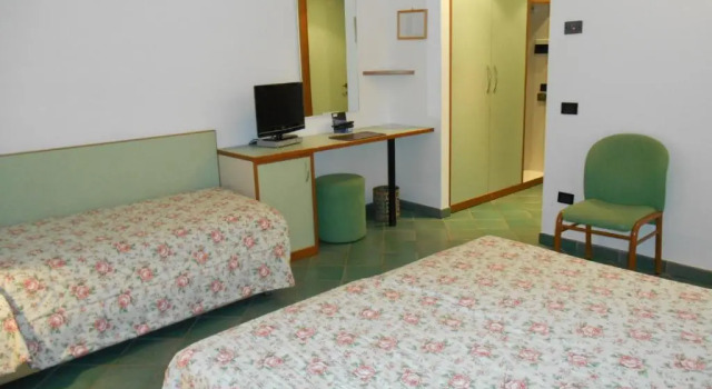 Четырёхместный номер Standard Hotel Pagnani
