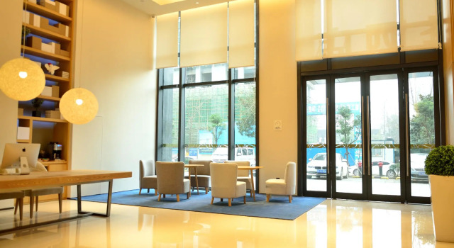 JI Hotel Wuhan Zhuankou Development Zone, Prenota Hotel Dunkou Hubei