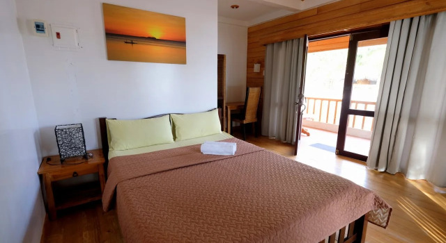 White Villas Resort, Забронировать Курортный отель Курортные отели Siquijor Island, Курортный отель