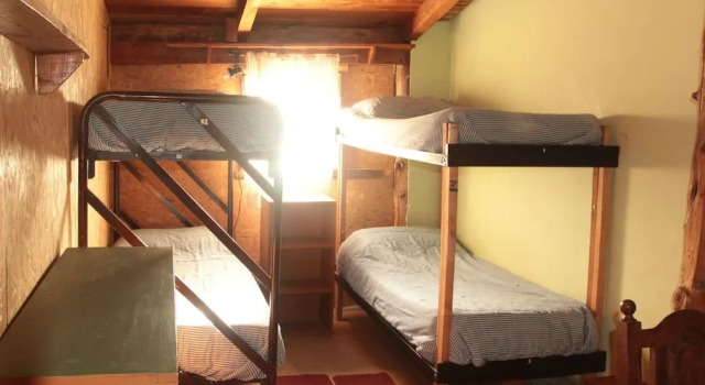 Hostel y Camping Los Coihues