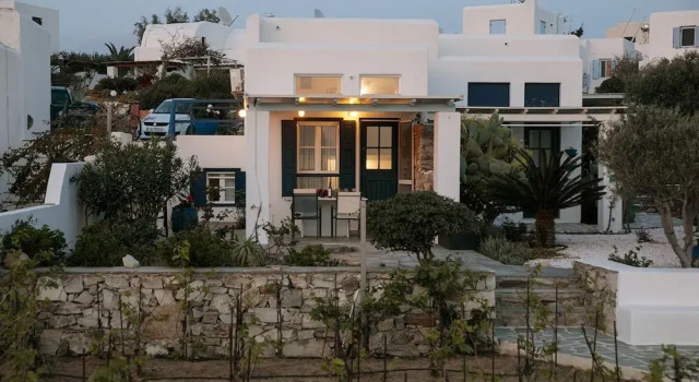 Sunset Beach House With two Bedrooms