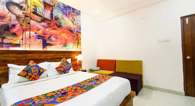 Номер Deluxe Fabhotel Srh Pride