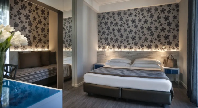 Трёхместный номер Comfort с балконом Hotel Roma