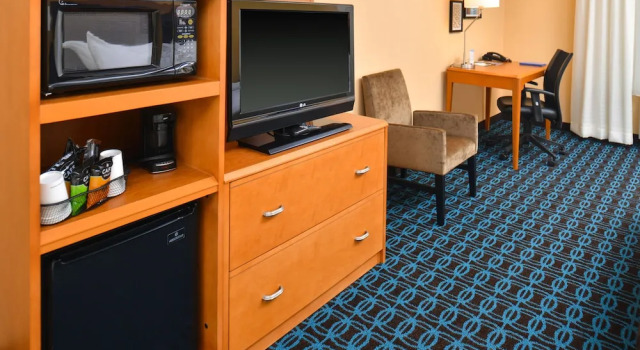 Четырёхместный номер Standard Fairfield Inn & Suites by Marriott Helena