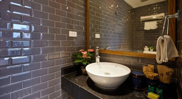 Двухместный номер Standard с балконом и с красивым видом из окна HaNoi Calido Hotel