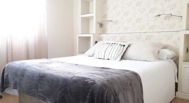 Апартаменты Bonito Apartamento Familiar en Triana