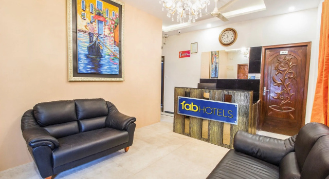 Fabhotel Crown Suites, Rezervovat Hotel Hotely v Bangalore s parkováním, Parkování