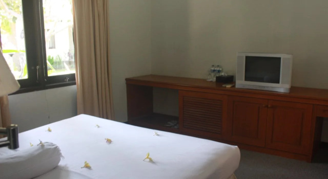 Jimbarwana Hotel