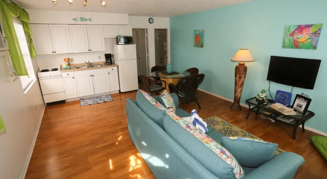 5583 Estero Villa 1 Deep Sea Dive, Забронировать Вилла Отели Fort Myers Area с бассейном, Бассейн