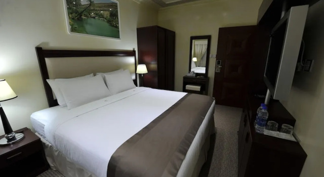 Номер Standard Oman Palm Hotel Suites