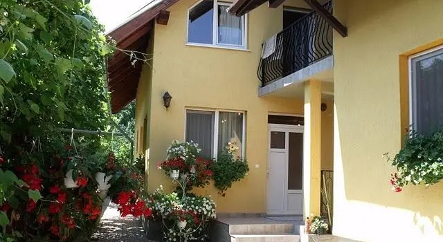 Balintgazda Vendéghaz, Varaa Hotelli  