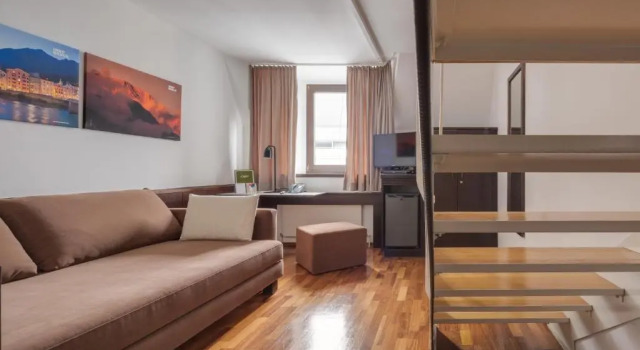Трёхместный номер Standard Hotel Central