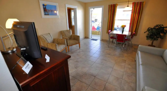 Семейный люкс Nantucket Inn & Suites