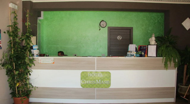 ChrisMare Hotel