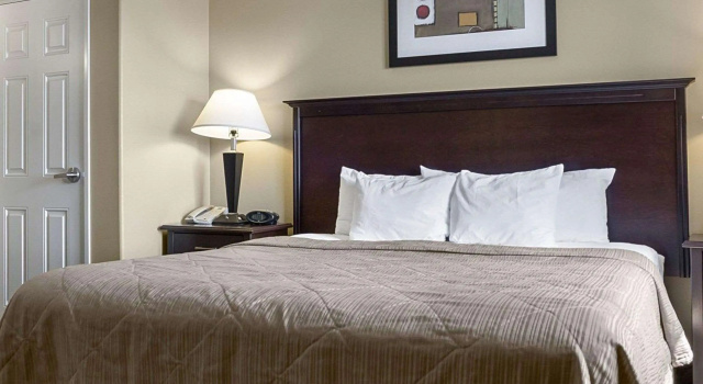 MainStay Suites Bismarck, 预订 酒店 俾斯麦 北达科他州