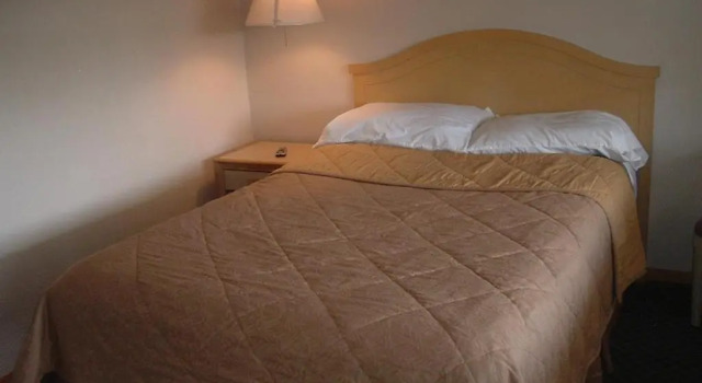 Номер Standard Fels Three Crown Motel