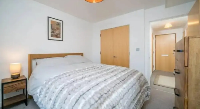 JOIVY Delightful 1BR flat w/ balcony, Varaa Huoneisto Asunnot kohteessa Merseyside, Huoneisto
