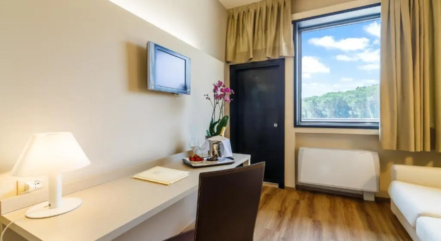 Полулюкс Hotel Country Club