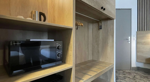 Четырёхместный номер Standard Ostal Pau Universite - Sure Hotel Collection by Best Western