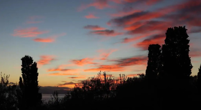Вилла Durrell Corfu Strawberry-pink Villa