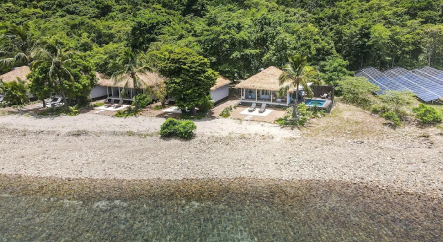 Вилла с балконом и oceanfront Elysian Luxury Eco Island Retreat