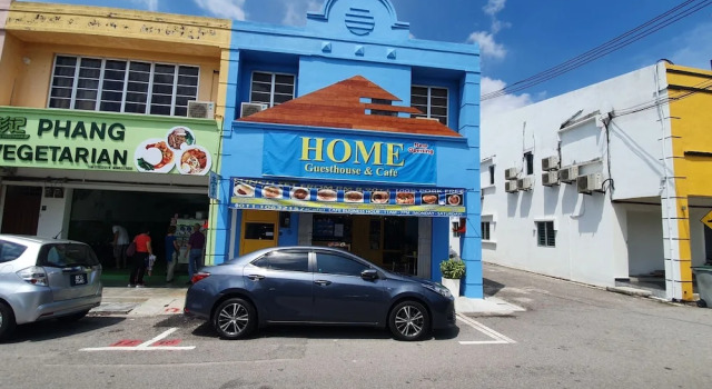 OYO 89728 Home Guesthouse & Cafe