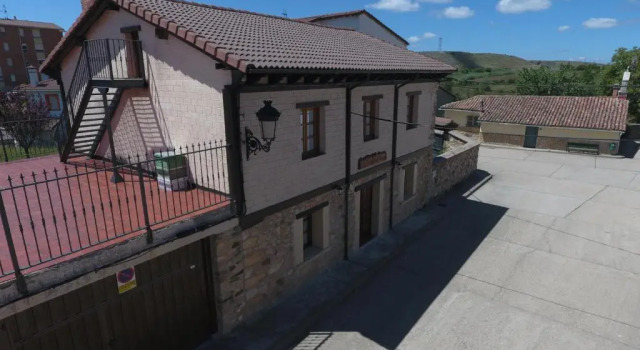 Дом с 5 комнатами Casa Rural La Majada Palentina