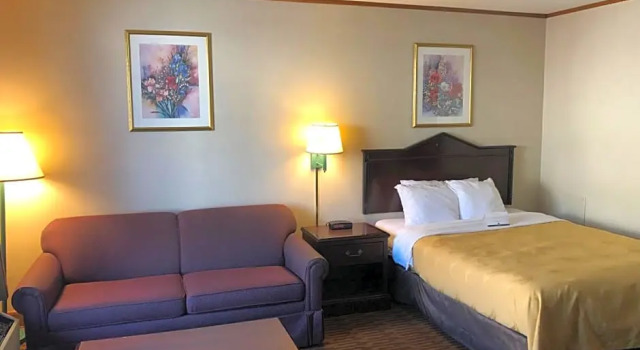 Двухместный номер Deluxe Quality Inn And Suites Skyways