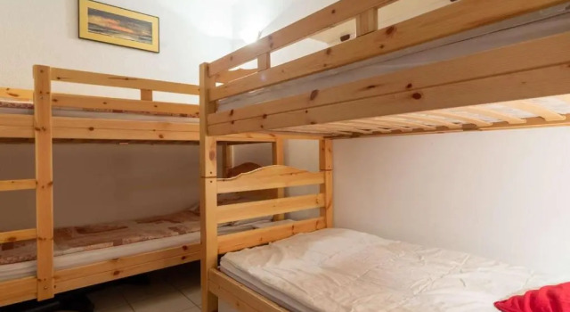Appartement Esquièze-Sère, 3 pièces, 6 personnes - FR-1-402-98