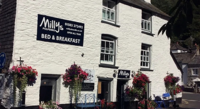 Millys B&B, Varaa Bed and Breakfast Hotellit Cornwall pysäköinnillä, Pysäköinti