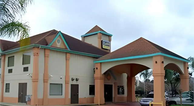 Scottish Inn & Suites Hobby Airport, Rezervați Mini-hotel Houston Houston