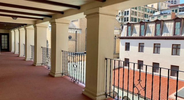 Четырёхместный номер Standard Omni La Mansion del Rio