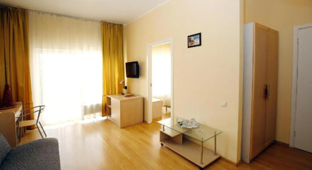 Студия с балконом Apart Hotel Tomo FREE PARKING