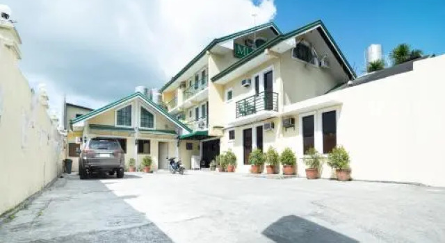 OYO 147 Mi Jo Hotel