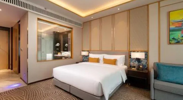 Номер Executive Fili Hotel at Nustar Cebu