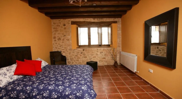 Casa El Enebro, Забронировать Отель Отели Мадеруэло 3 звезды, 3*