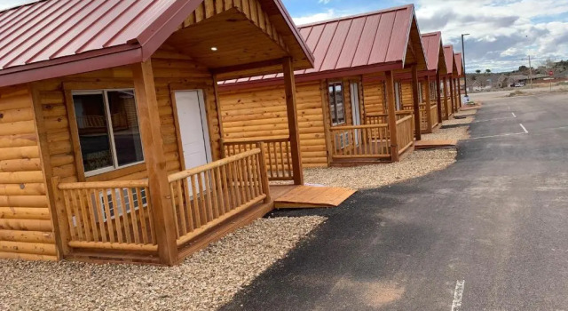 Трёхместный номер Deluxe Red Canyon Cabins