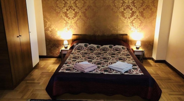 СКЕРЦО SkerZZo Guest House, Забронировать Отель Отели Пловдива с парковкой, Парковка