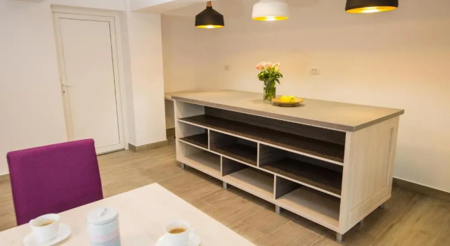 Simar Bed & Coffee Guesthouse, Забронировать Отель Отели Сибиу 3 звезды, рядом с The Cibin Market, 3*